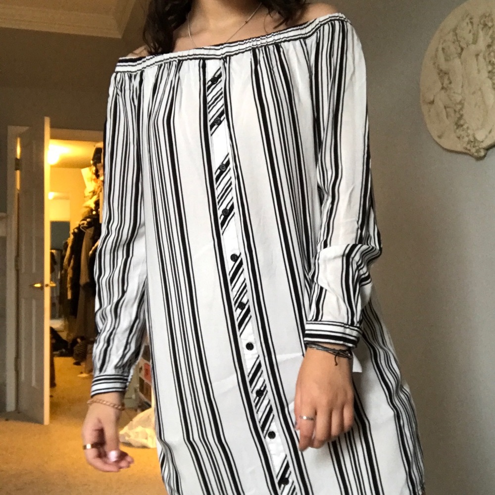 summer off the shoulder dress
